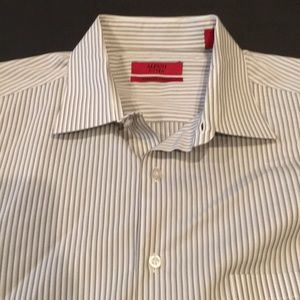 $16 Men’s Dress Shirt